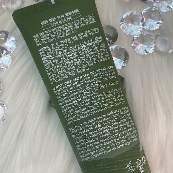 Benton |‎ Deep Green Tea Cleansing Foam | Facial Cleanser Face Wash - Picture 7 of 8